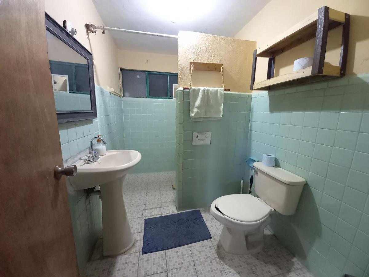Bermejo Hostel La Paz Bagian luar foto