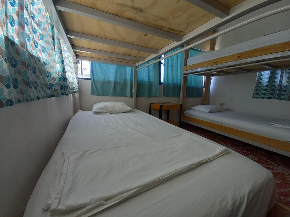 Bermejo Hostel La Paz Bagian luar foto